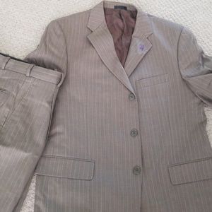 Bachrach Mens Suit
